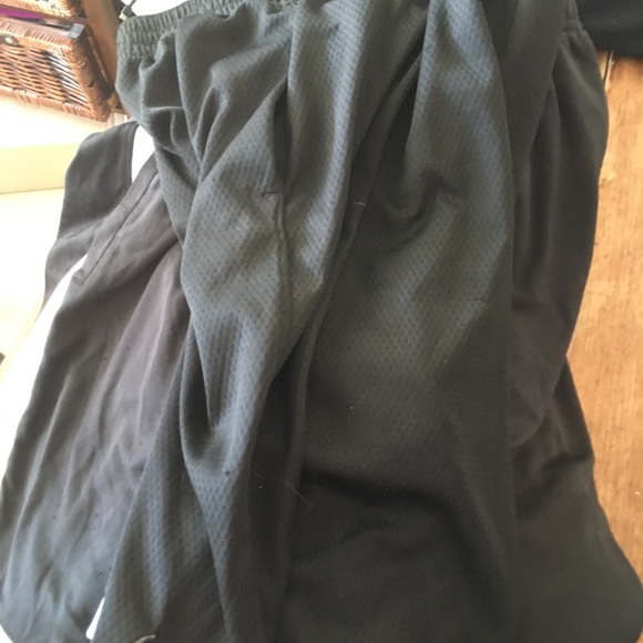 Boys size large shorts-10 pairs - Picture 6 of 9